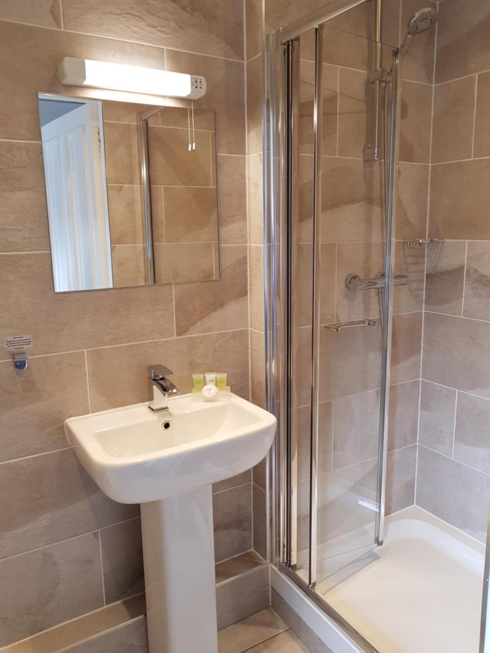 Гостевой дом 18 Craigmillar Park 4*